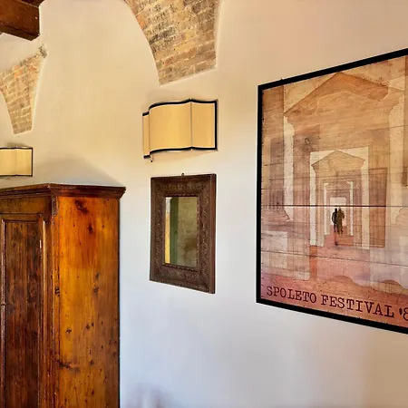 Casa Rossa - Francesca