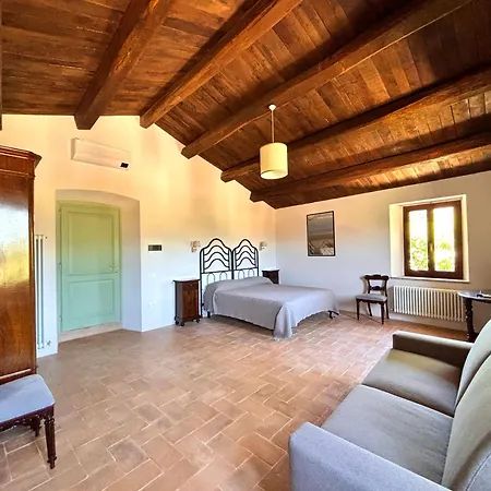 Casa Rossa - Francesca Alloggio per agriturismo Castel Ritaldi